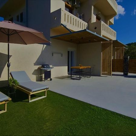 Gratelia Apartment ดัมโนนี ภายนอก รูปภาพ