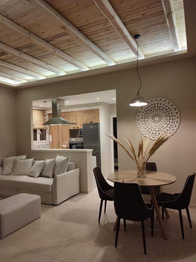 Gratelia Apartment ดัมโนนี ภายนอก รูปภาพ
