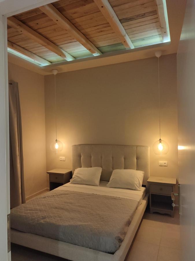 Gratelia Apartment ดัมโนนี ภายนอก รูปภาพ